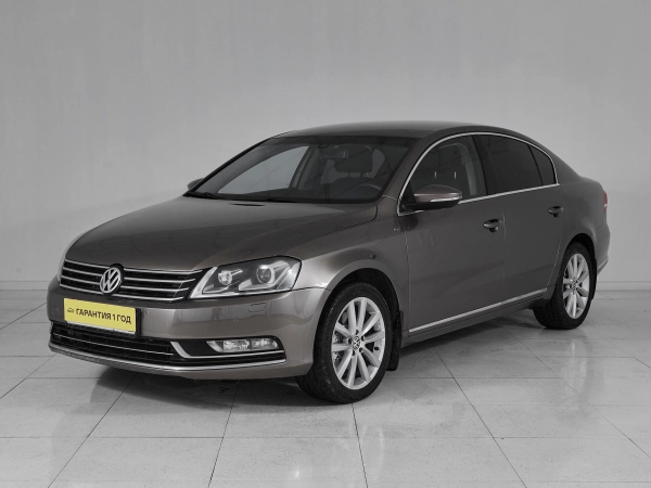 Volkswagen Passat, B7 фото №1
