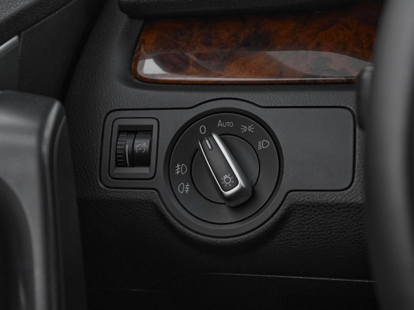 Volkswagen Passat, B7 фото №15