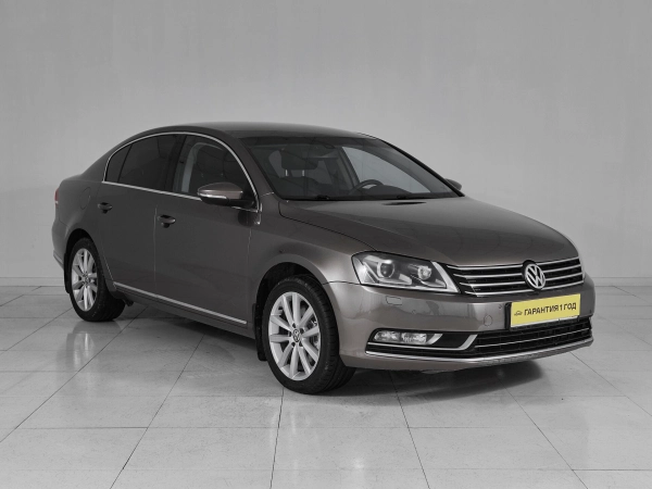 Volkswagen Passat, B7 фото №3