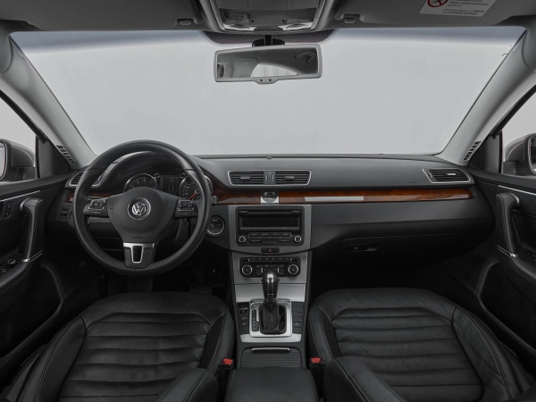 Volkswagen Passat, B7 фото №8