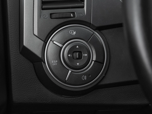 SsangYong Kyron, I Рестайлинг фото №15