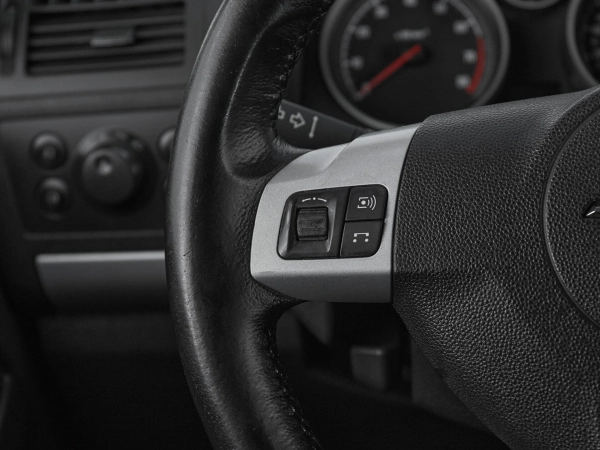 Opel Zafira, B Рестайлинг фото №11