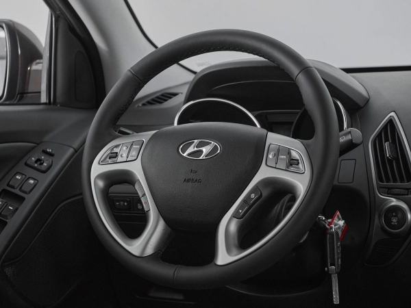 Hyundai ix35, I Рестайлинг фото №10