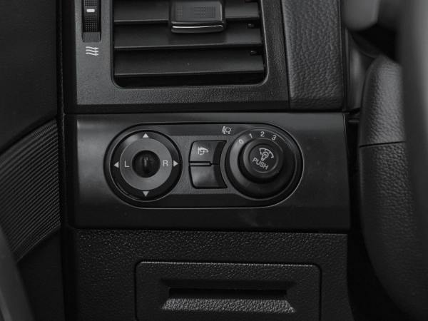 Chevrolet Captiva, I фото №13