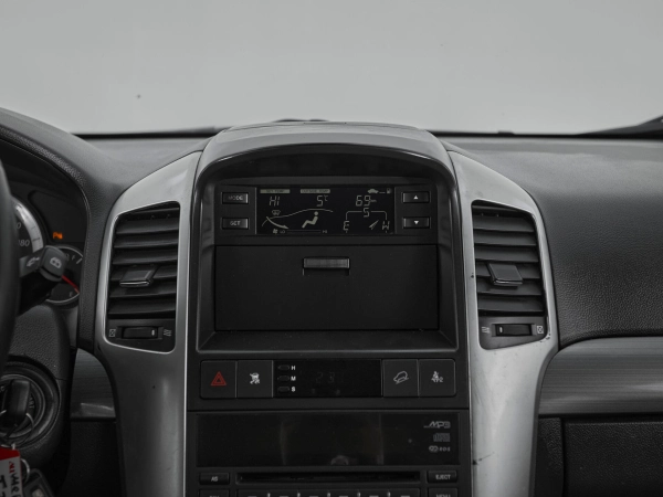 Chevrolet Captiva, I фото №16