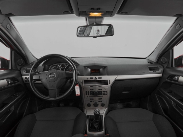 Opel Astra, H Рестайлинг фото №8