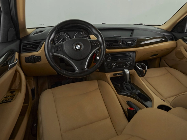 BMW X1, I (E84) фото №7