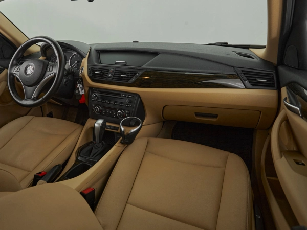 BMW X1, I (E84) фото №9