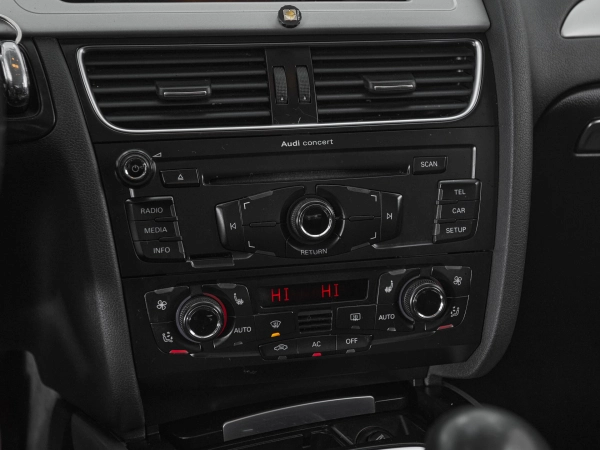 Audi A4, IV (B8) фото №13