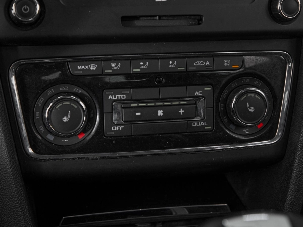 Skoda Superb, II фото №18