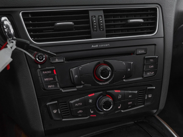 Audi Q5, I (8R) фото №17