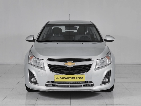 Chevrolet Cruze, I Рестайлинг фото №2