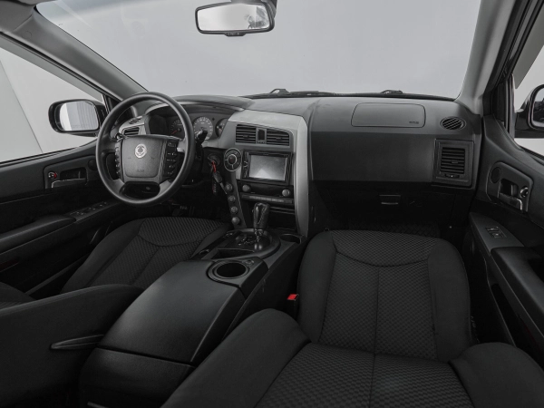 SsangYong Kyron, I Рестайлинг фото №9