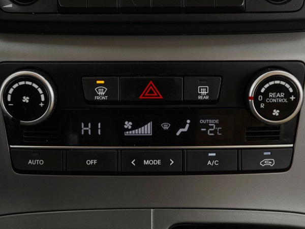 Hyundai H-1, II Рестайлинг 2 фото №19