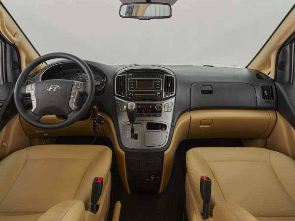 Hyundai H-1, II Рестайлинг 2 фото №8