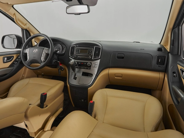 Hyundai H-1, II Рестайлинг 2 фото №9