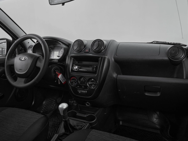 Lada (ВАЗ) Granta, I фото №9
