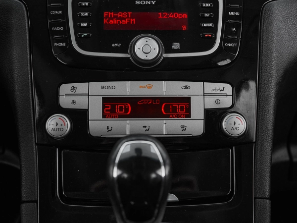 Ford Galaxy, II Рестайлинг фото №18