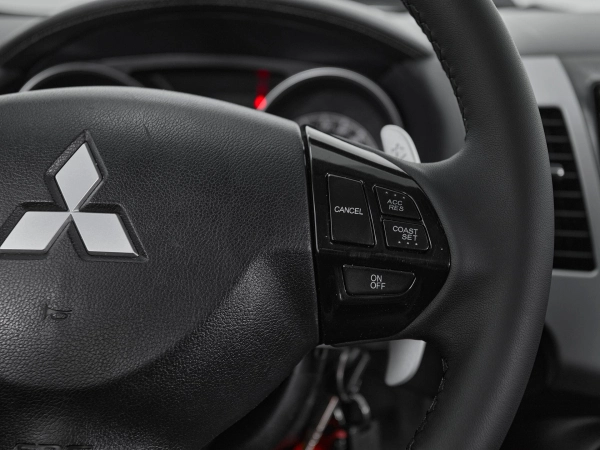 Mitsubishi Outlander, II Рестайлинг фото №12