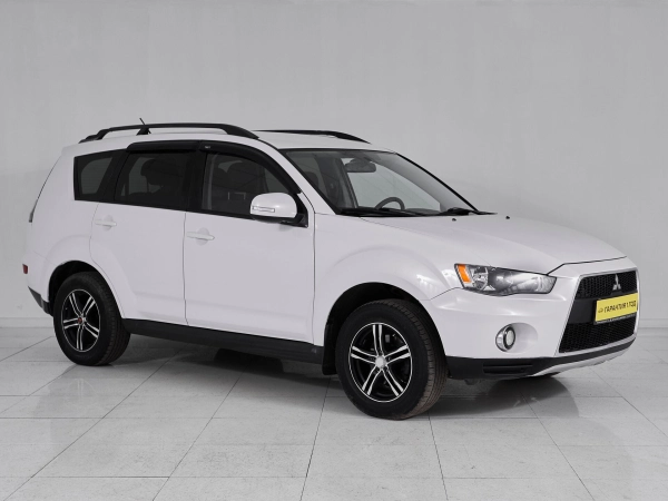 Mitsubishi Outlander, II Рестайлинг фото №3