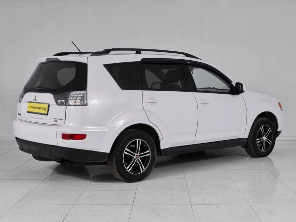 Mitsubishi Outlander, II Рестайлинг фото №6