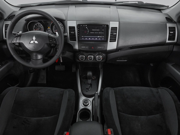Mitsubishi Outlander, II Рестайлинг фото №8