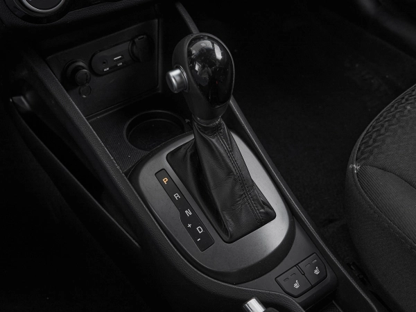 Kia Rio, III Рестайлинг фото №15