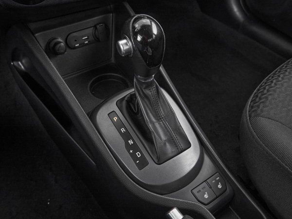Kia Rio, III Рестайлинг фото №14