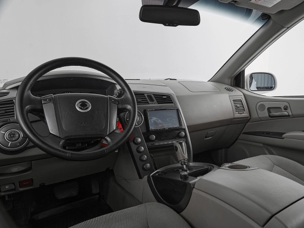 SsangYong Kyron, I Рестайлинг фото №7