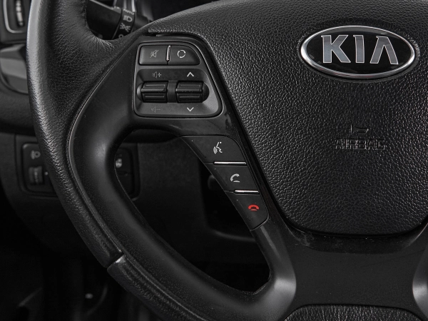 Kia Ceed, II фото №11