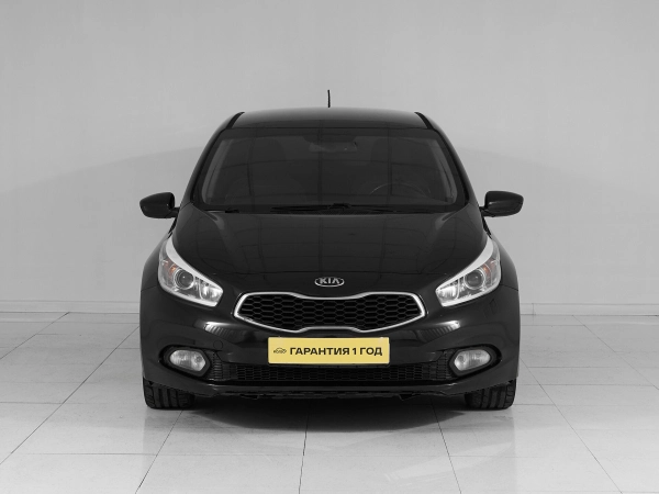 Kia Ceed, II фото №2