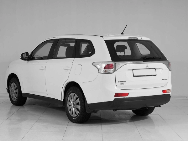 Mitsubishi Outlander, III фото №4