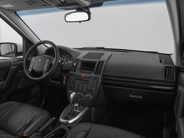 Land Rover Freelander, II Рестайлинг фото №9