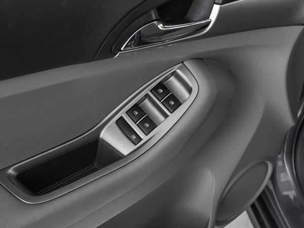 Chevrolet Orlando, I фото №13