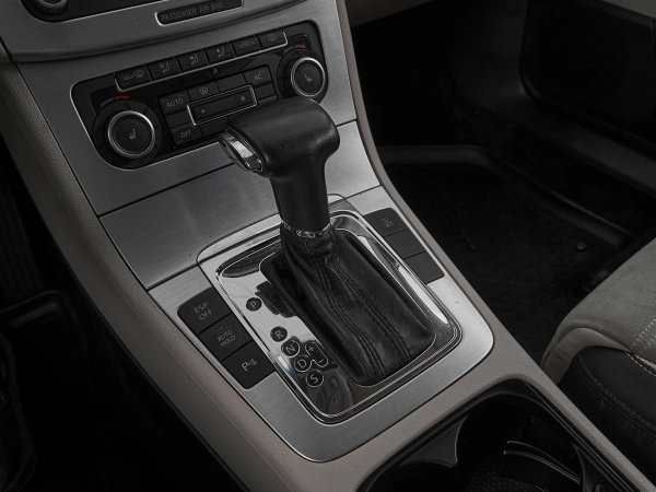 Volkswagen Passat CC, I фото №15