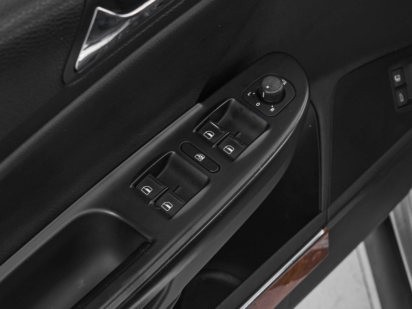 Volkswagen Passat, B6 фото №13