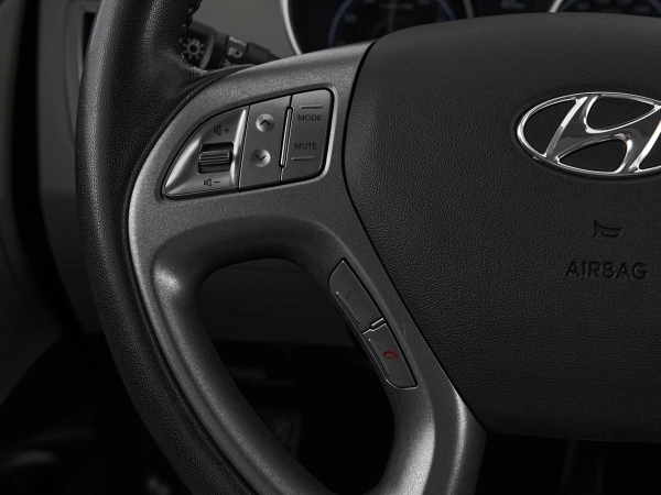 Hyundai ix35, I фото №12
