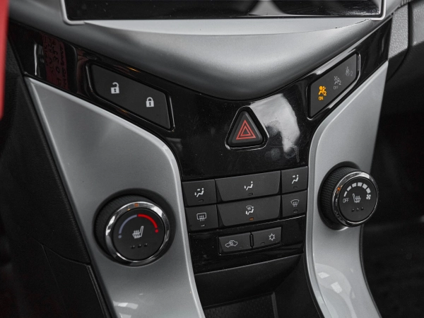 Chevrolet Cruze, I Рестайлинг фото №15