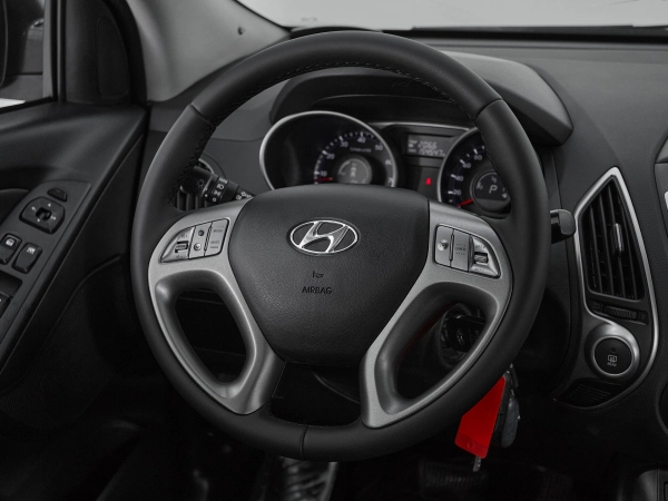 Hyundai ix35, I фото №10
