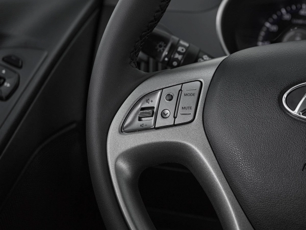 Hyundai ix35, I фото №11
