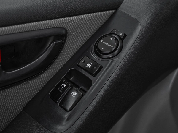 Hyundai Grand Starex, I фото №11