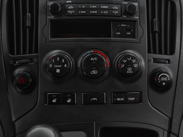 Hyundai Grand Starex, I фото №14