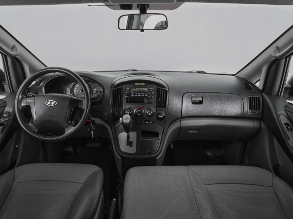 Hyundai Grand Starex, I фото №8