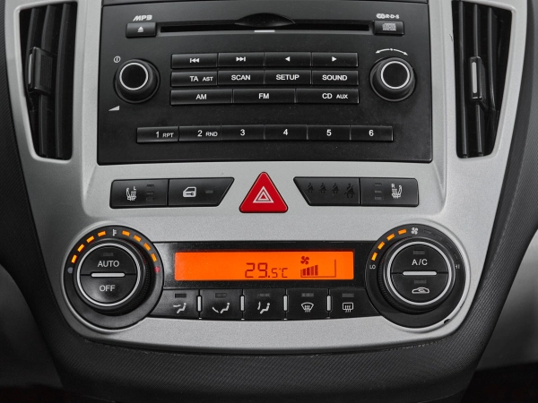 Kia Ceed, I фото №14