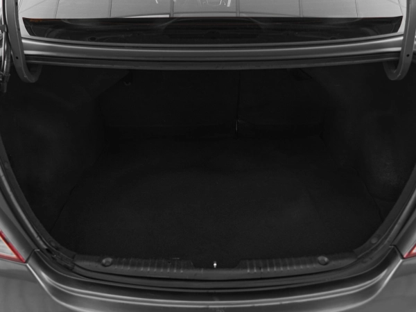 Hyundai Solaris, I фото №19
