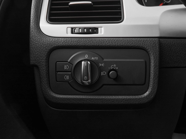 Volkswagen Touareg, II фото №15