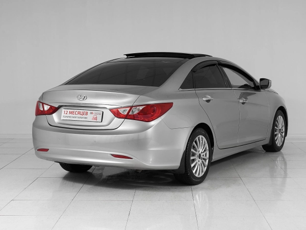 Hyundai Sonata, VI (YF) фото №6