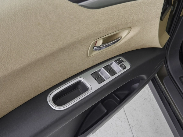 Subaru Tribeca, I Рестайлинг фото №12
