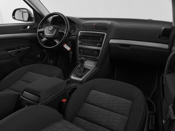 Skoda Octavia, II (A5) Рестайлинг фото №9