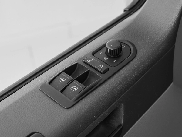 Volkswagen Caravelle, T5 Рестайлинг фото №11